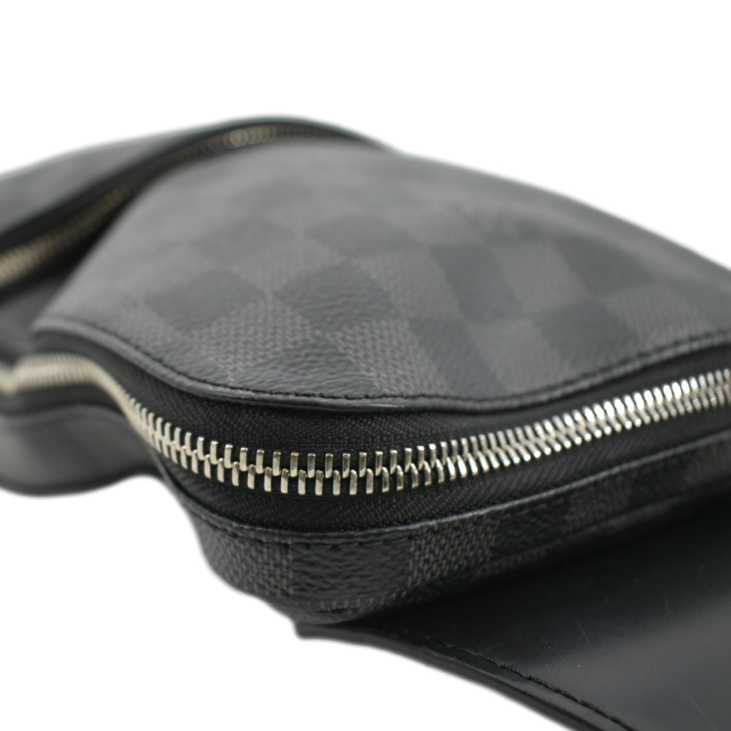 Louis Vuitton Damier Graphite Avenue Sling Bag Mens Bag Black