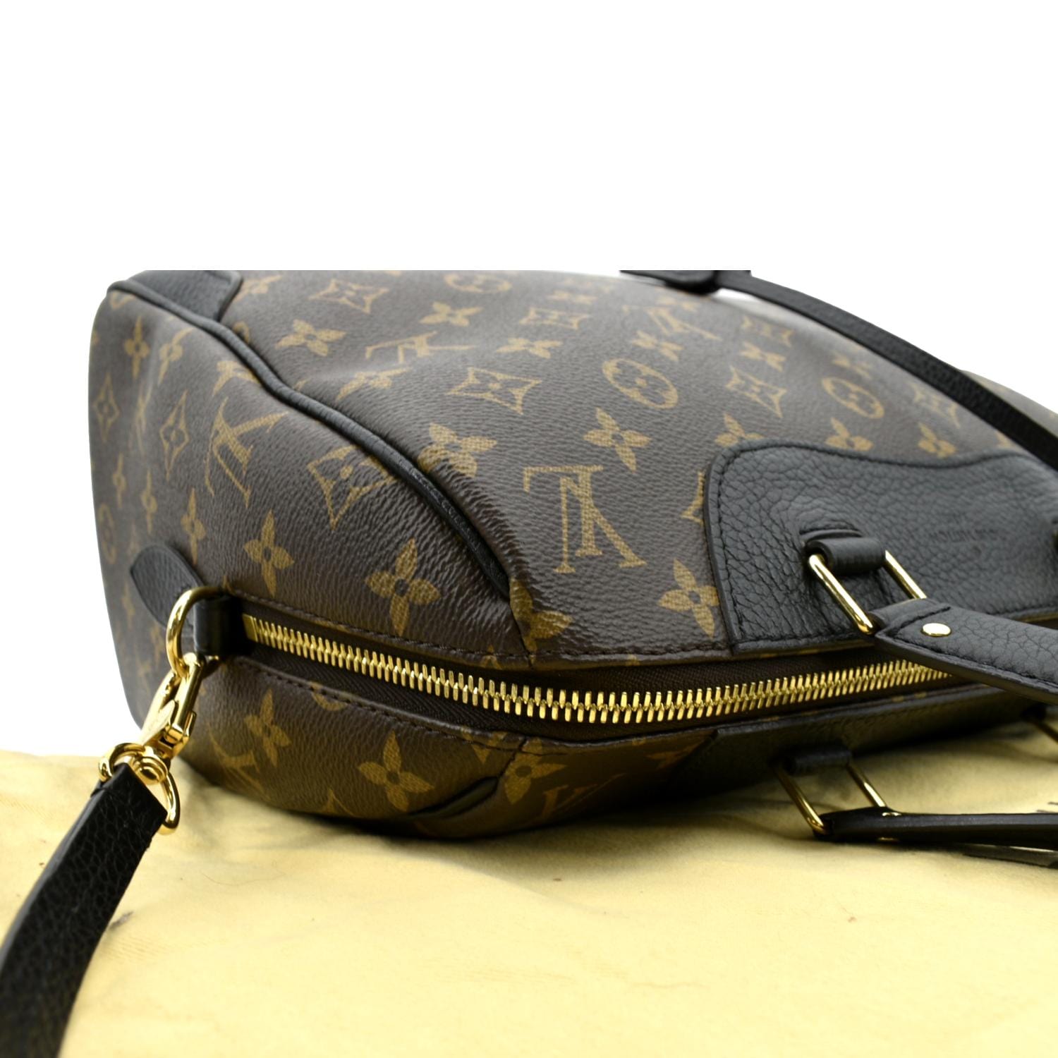 Louis Vuitton Excursion Bag Brown Canvas