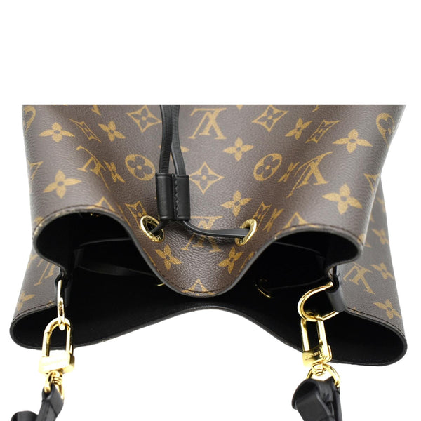 LOUIS VUITTON Neonoe Monogram Canvas Shoulder Bag Brown