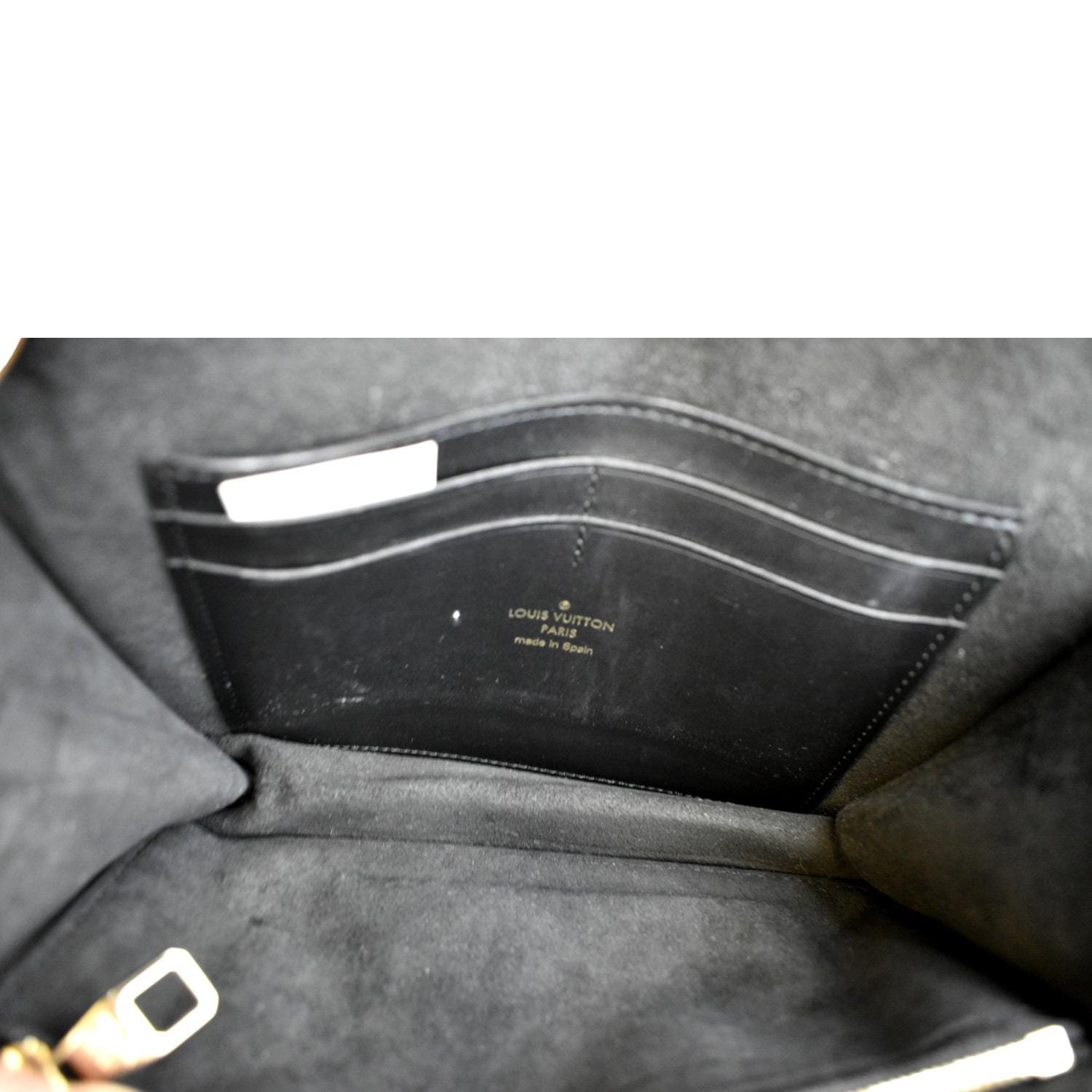 Buy LOUIS VUITTON Bumbag Dauphine Monogram Reverse M44586 Body Bag