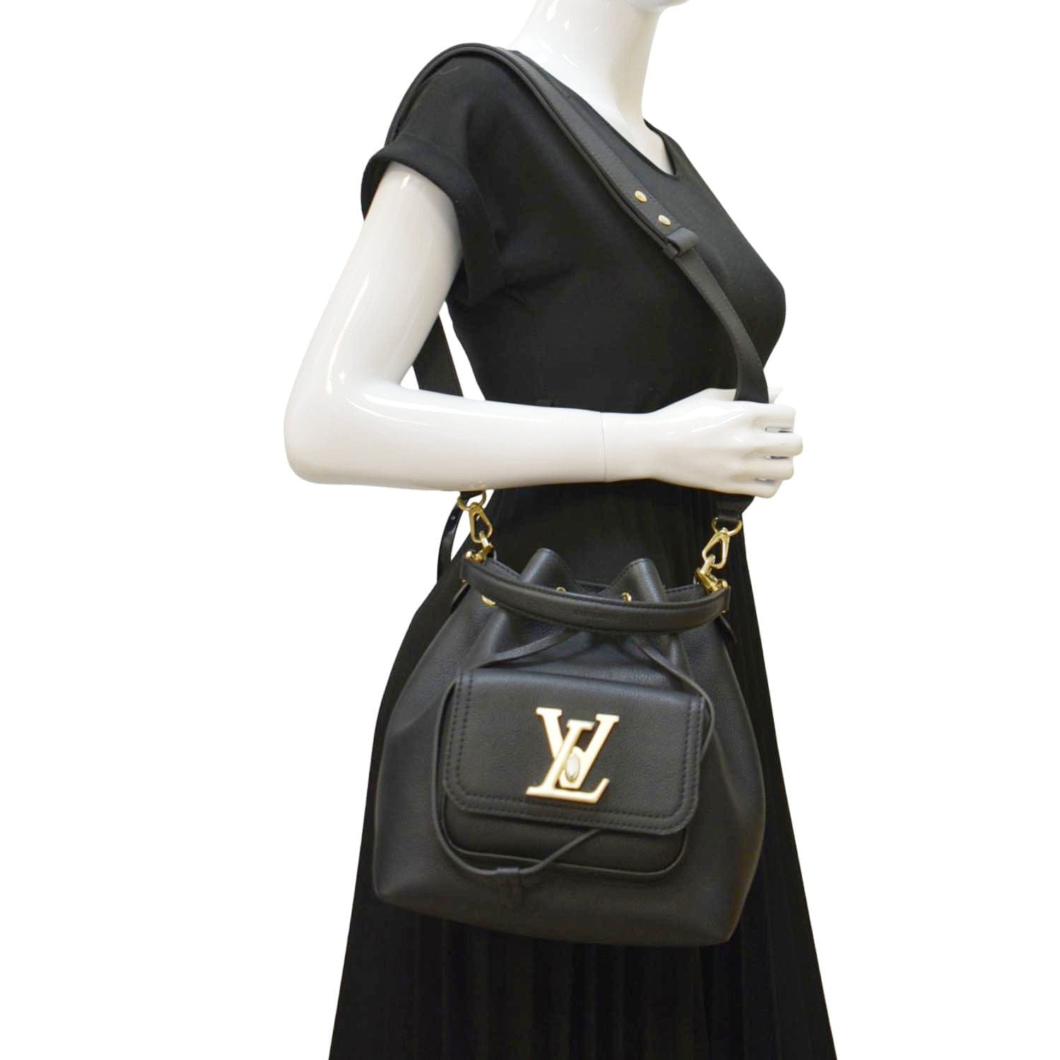 Louis Vuitton 2021 Black Lockme Bucket Bag - Black Bucket Bags, Handbags -  LOU560328