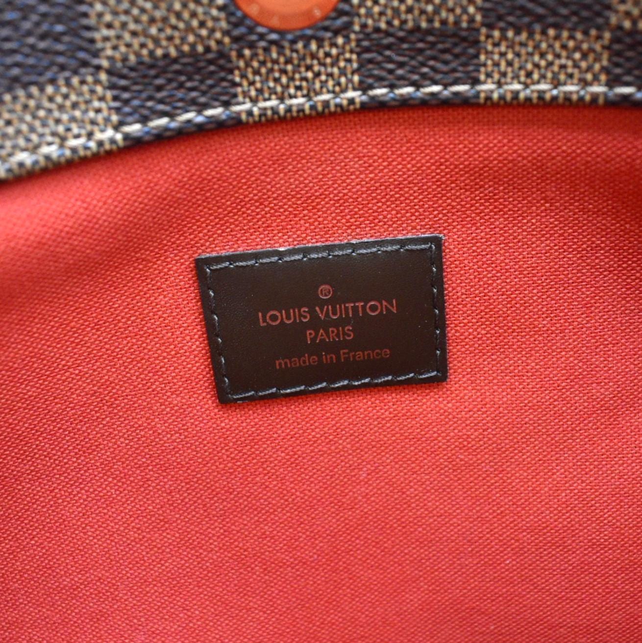Bloomsbury cloth crossbody bag Louis Vuitton Brown in Cloth - 24983921