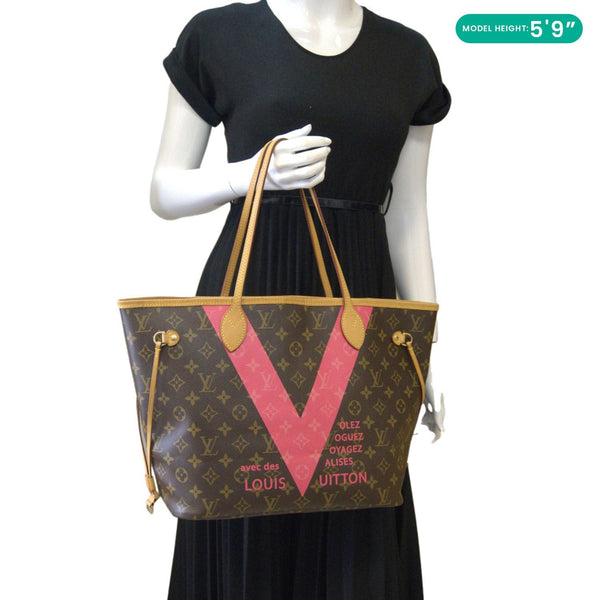 LOUIS VUITTON Neverfull MM V Monogram Canvas Tote Bag Brown