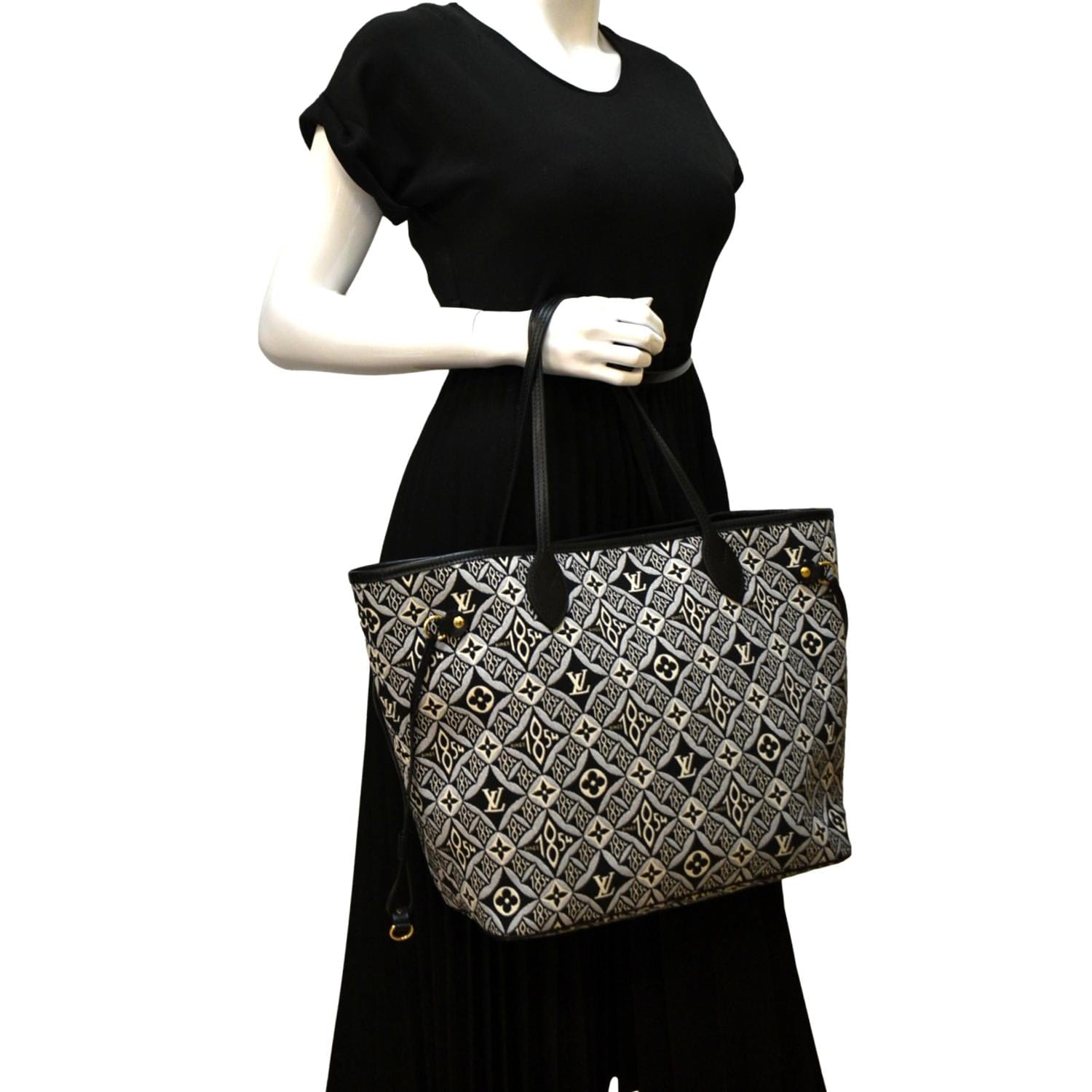 Louis Vuitton Neverfull Tote MM Black Jacquard/Fabric