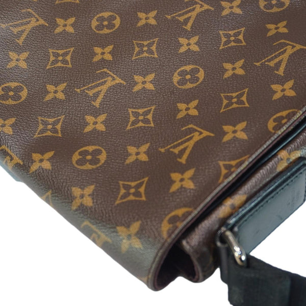 LOUIS VUITTON District PM Monogram Canvas Messenger Bag Brown