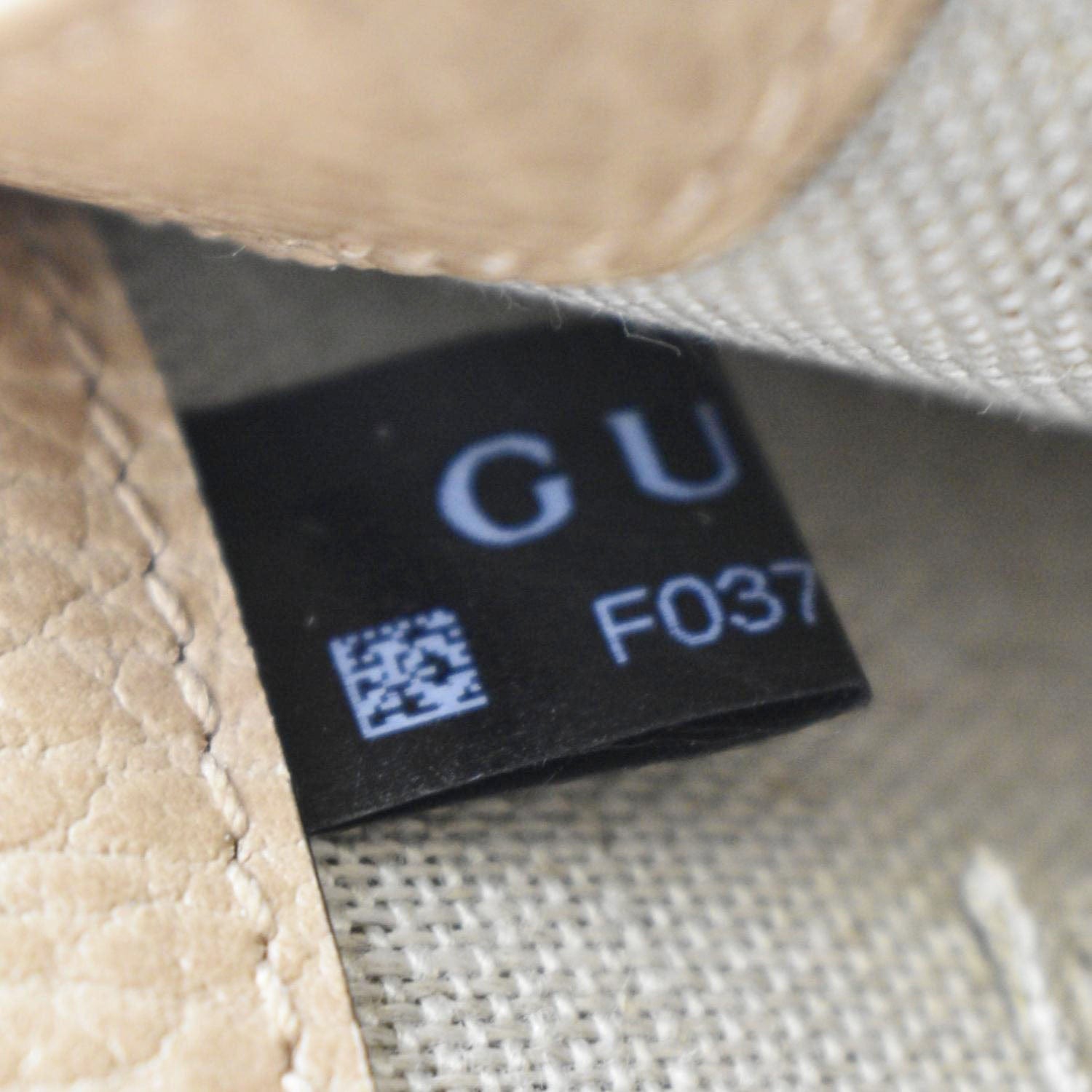 Gucci GG Interlock in Beige in Good Condition 510314 -  Finland