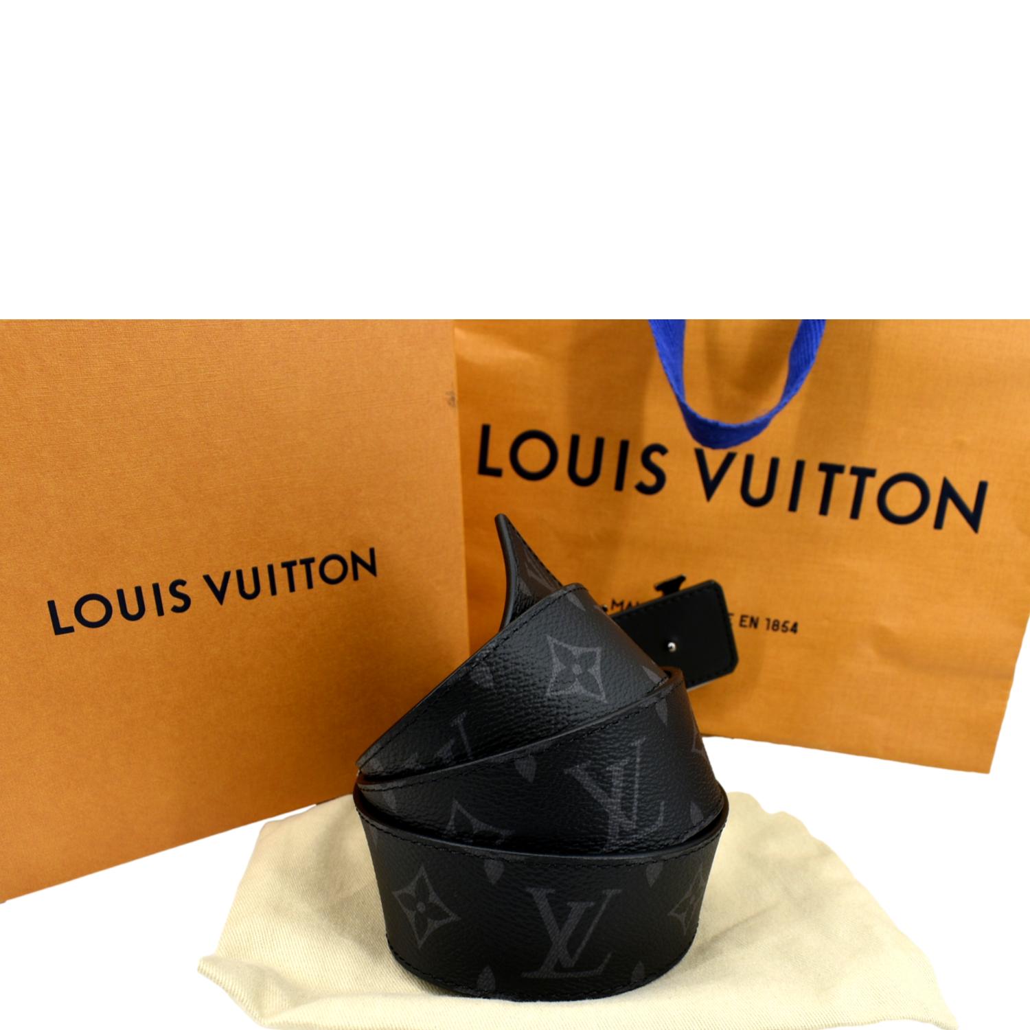 Louis Vuitton LV Initiales 40mm Matte Black Belt Grey Monogram Eclipse. Size 110 cm