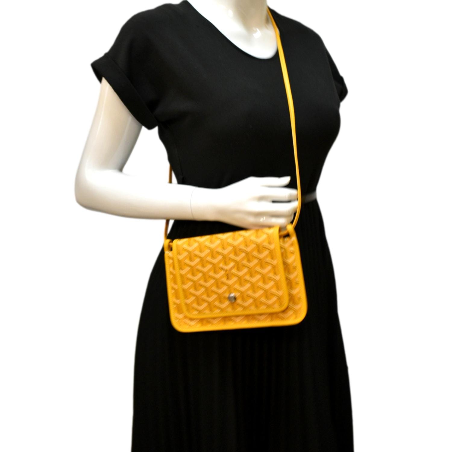 Goyard Plumet Womens Shoulder Bags, Yellow