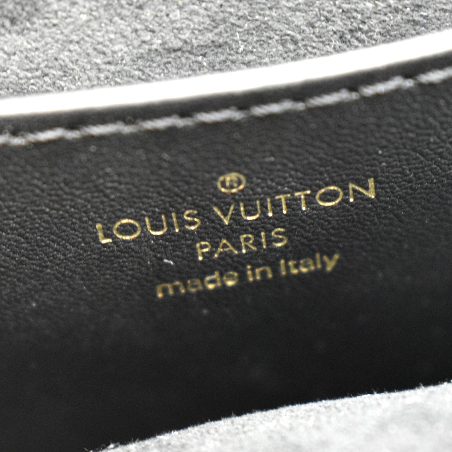 LOUIS VUITTON NEW Wave Multi Pochette Black Leather Shoulder Bag