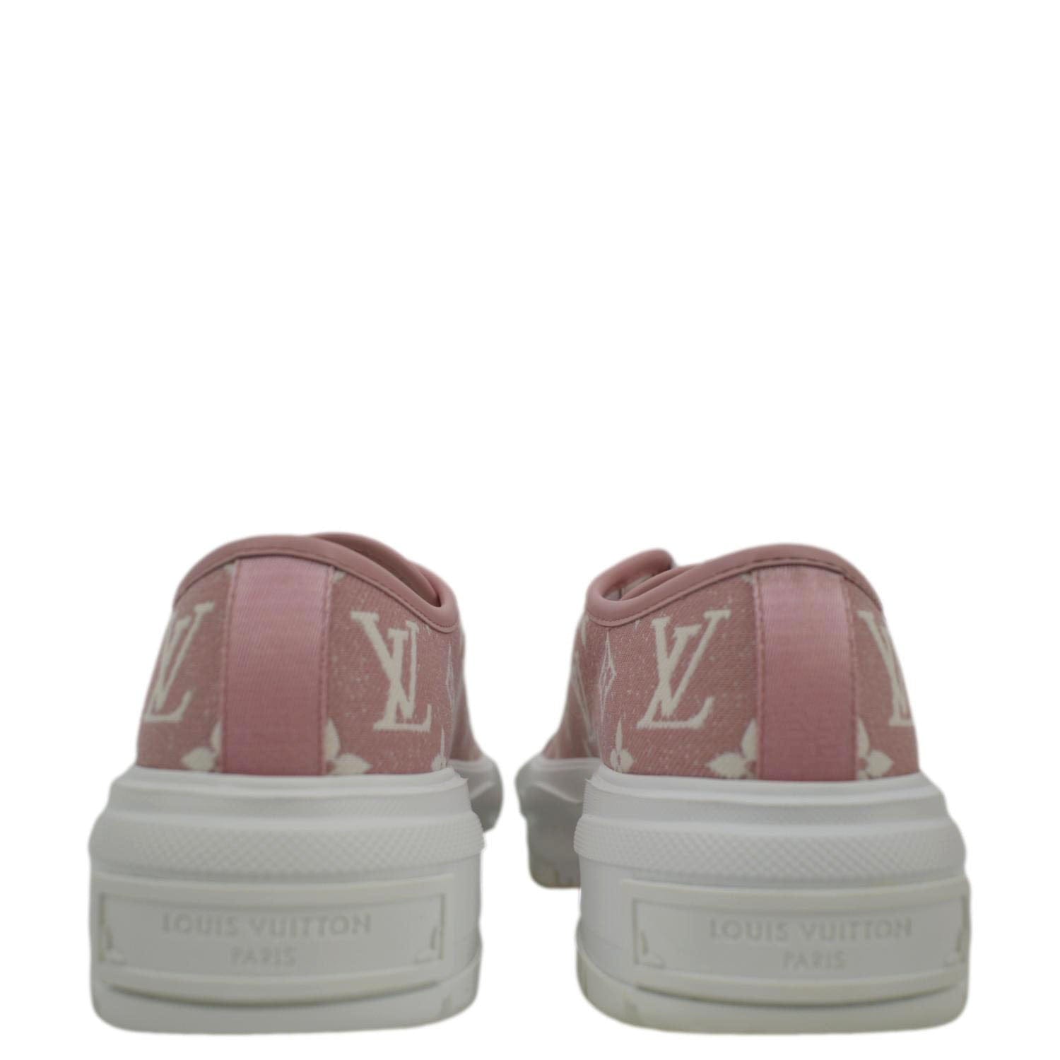 LOUIS VUITTON Denim Monogram Squad Sneakers 39.5 Pink | FASHIONPHILE
