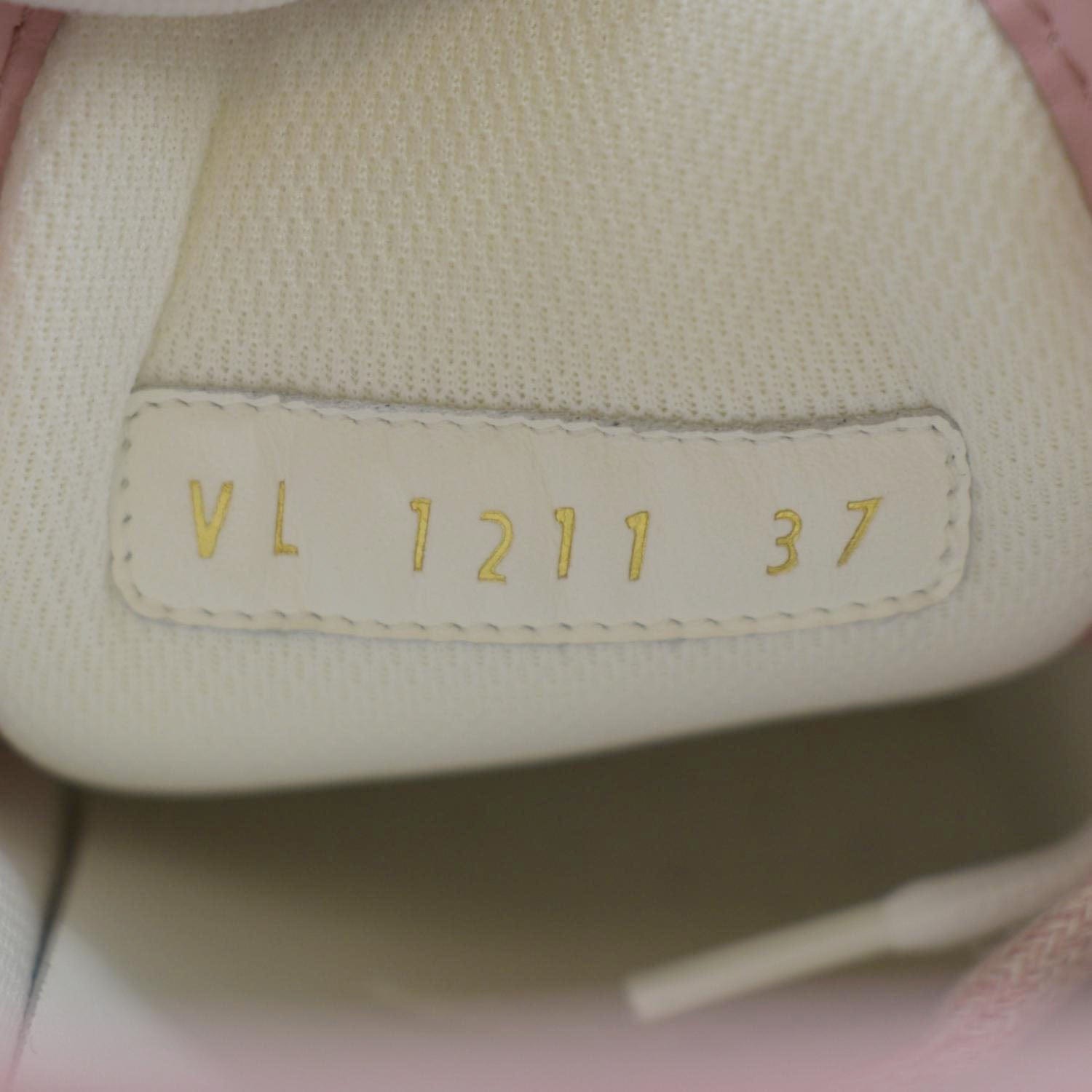 LOUIS VUITTON Denim Monogram Squad Sneakers 38 Pink 1253135