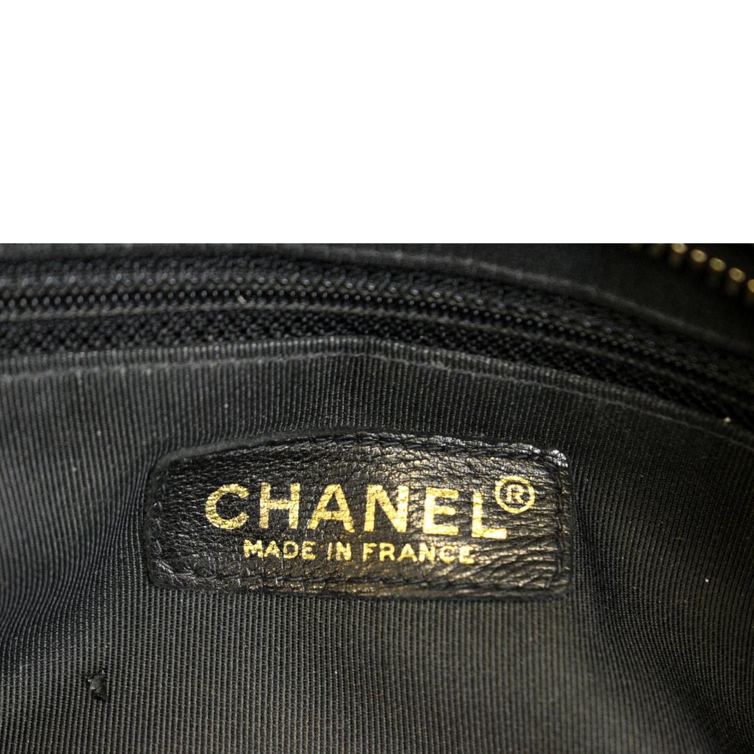 Chanel Caviar Leather Vertical Grand Shopping Tote (SHF-19404