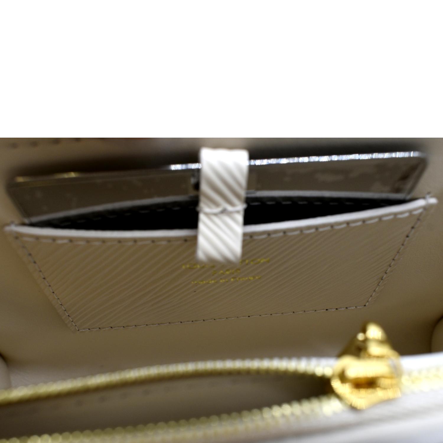 Twist leather crossbody bag Louis Vuitton Beige in Leather - 25129017