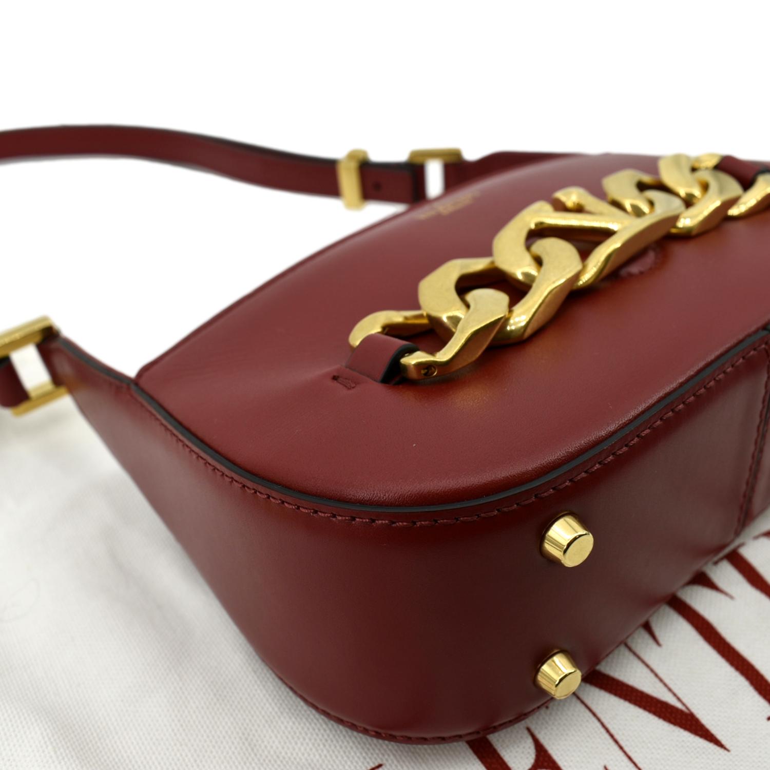 Valentino Garavani, VLogo Chain Leather Shoulder Bag, Women, Red, Embellished, Unisize, Shoulder Bags