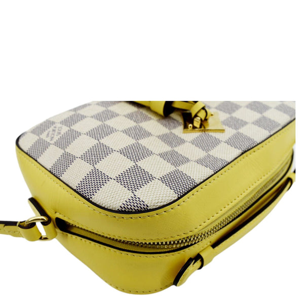 Louis vuitton saintonge online white