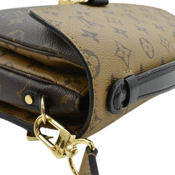 LOUIS VUITTON Metis Pochette Reverse Monogram Canvas Crossbody Bag Brown