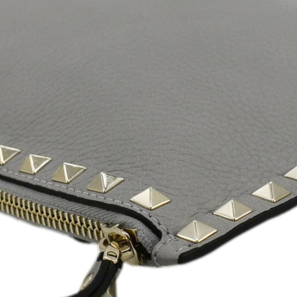 VALENTINO GARAVANI Rockstud Zip Clutch Leather Pouch Grey