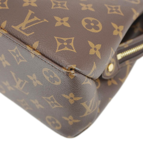 LOUIS VUITTON Petit Palais Monogram Canvas Shoulder Bag Brown