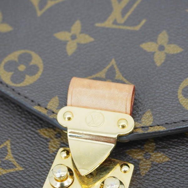 LOUIS VUITTON Metis Pochette Monogram Canvas Crossbody Bag Brown