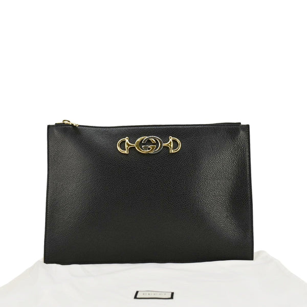 GUCCI Zumi Grainy Leather Black Pouch front side