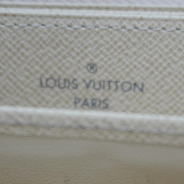 LOUIS VUITTON Damier Azur Zippy Wallet White