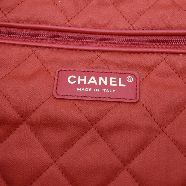 CHANEL 22 Large Shiny Calfskin Quilted Leather Tote Bag Red