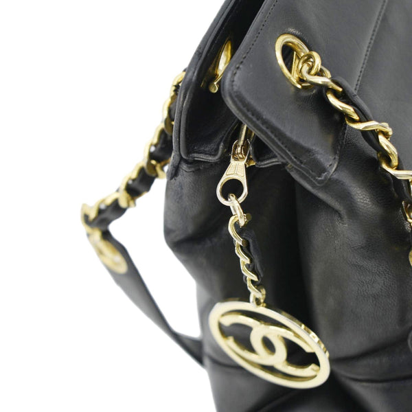 CHANEL Vintage CC Lambskin Leather Chain Shopping Tote Bag Bag Black