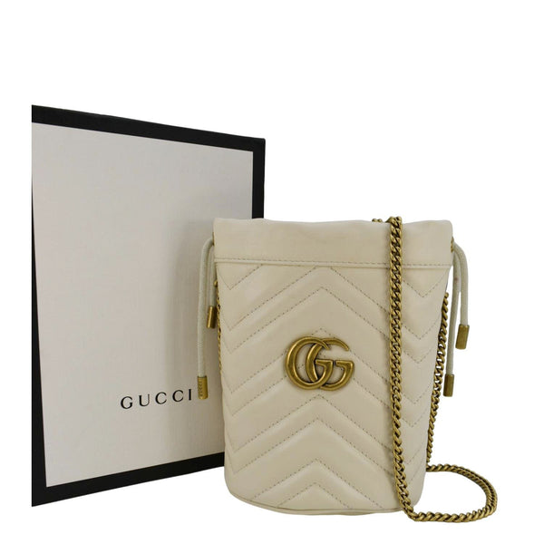 GUCCI GG Marmont Mini Matelasse Chevron Leather Bucket Crossbody Bag Off White 575163