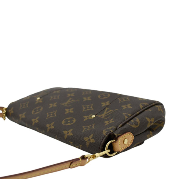 LOUIS VUITTON Favorite MM Monogram Canvas Crossbody Bag Brown