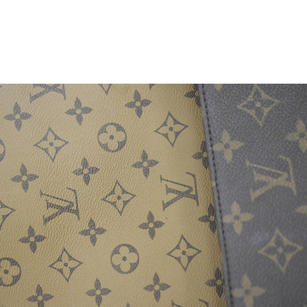 LOUIS VUITTON  Metis Pochette Reverse Monogram Canvas Crossbody Bag Brown