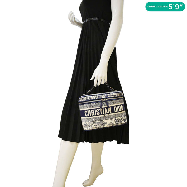 CHRISTIAN DIOR Travel Oblique Embroidery dummy look