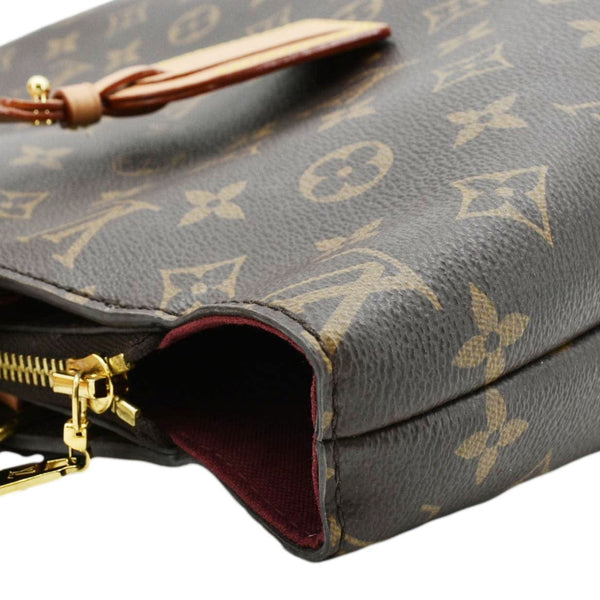 LOUIS VUITTON Petit Palais Monogram Canvas Shoulder Bag Brown