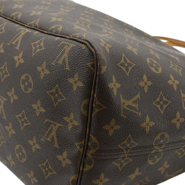 LOUIS VUITTON Neverfull GM Monogram Canvas Shoulder Bag Fuchsia