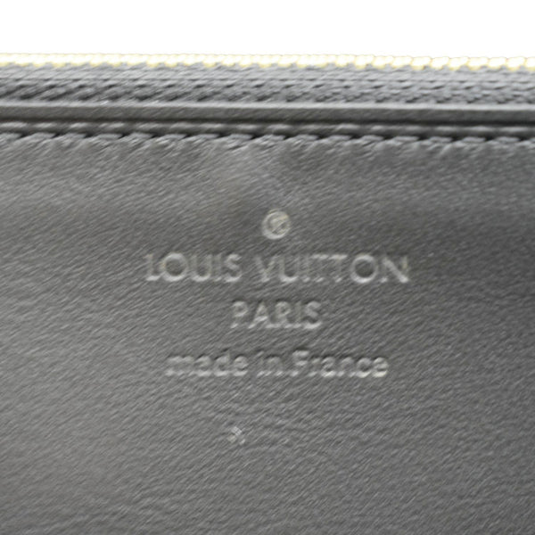 LOUIS VUITTON Capucines Crown Flowers Taurillon Leather Wallet Black