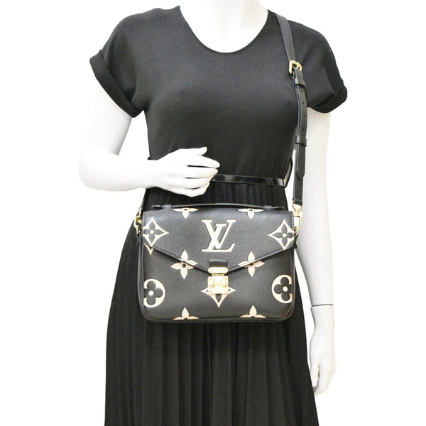 LOUIS VUITTON Metis Pochette Empreinte Leather Crossbody Bag Bicolor