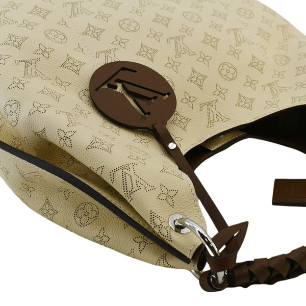 LOUIS VUITTON Carmel Mahina Leather Hobo Bag Creme Beige