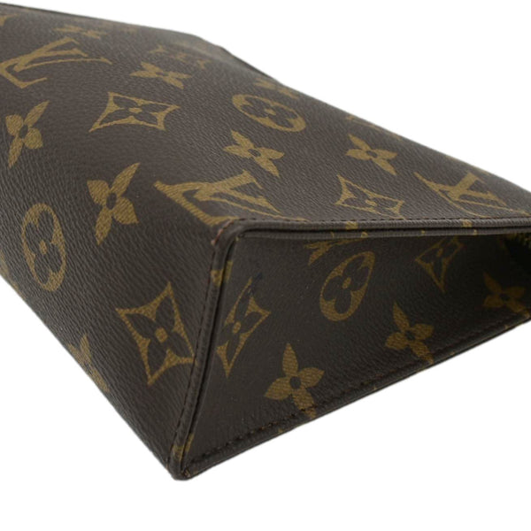 LOUIS VUITTON Toiletry 19 Pouch Monogram Canvas Clutch Brown