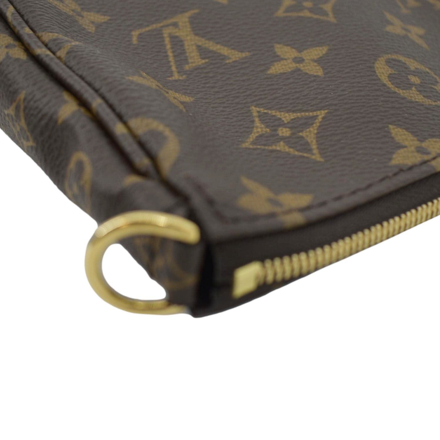 Louis Vuitton Multi Pochette Accessoires Monogram Canvas Bag