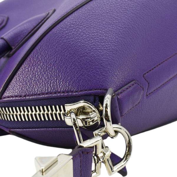 GIVENCHY Antigona Leather Shoulder Bag Purple