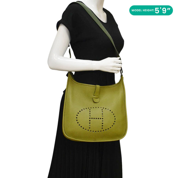 HERMES Evelyne Clemence PM Leather Crossbody Bag Green