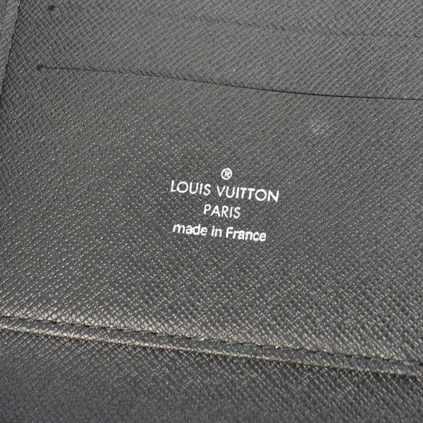 LOUIS VUITTON Ardoise Taiga Leather Atoll Travel Organizer Black