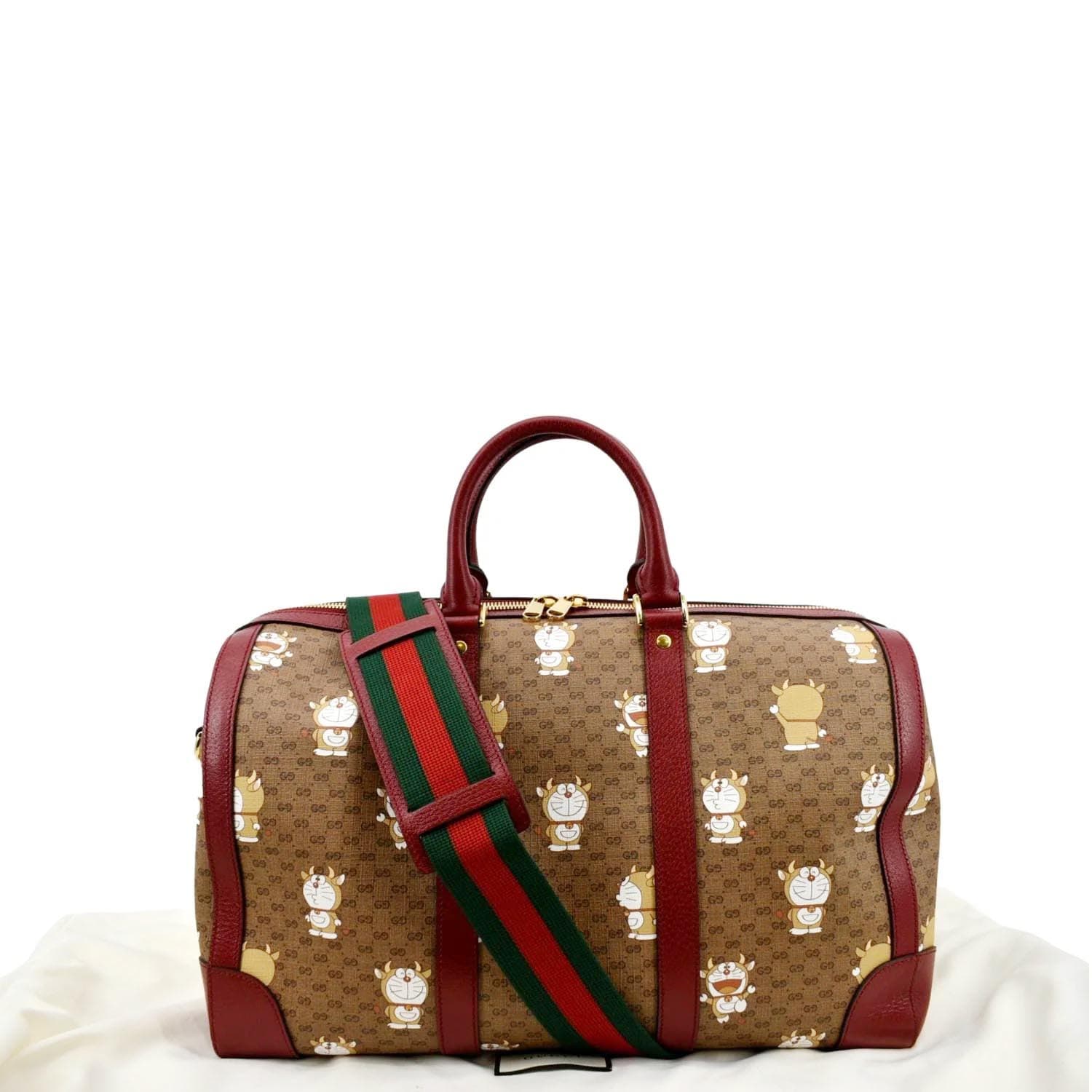 Gucci Large GG Supreme Canvas Duffle Bag in Brown