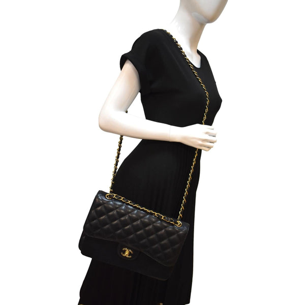 CHANEL Jumbo Double Flap Caviar Leather Shoulder Bag Black dummy look