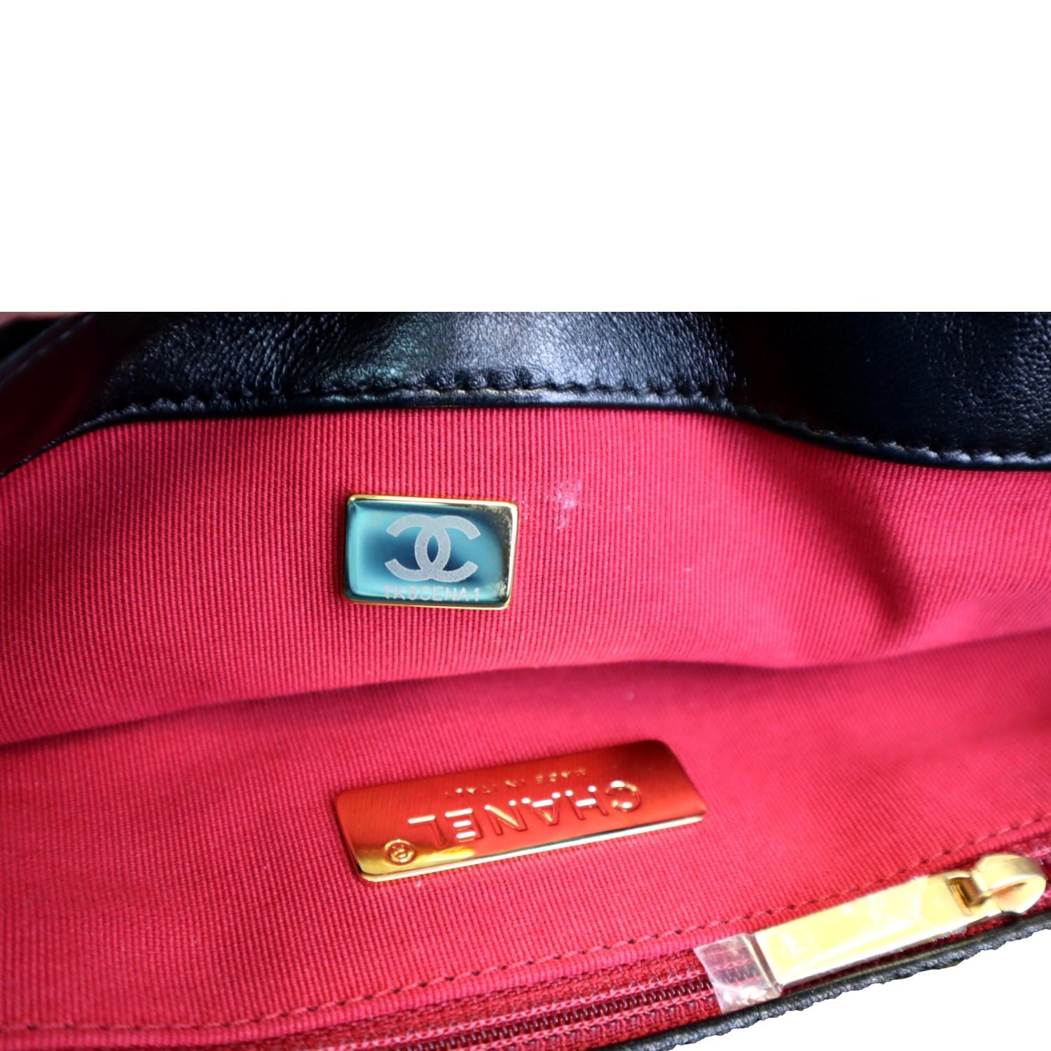 CN 19 AS1160 in 2023  Black chanel purse, Chanel 19 bag, Chanel bag