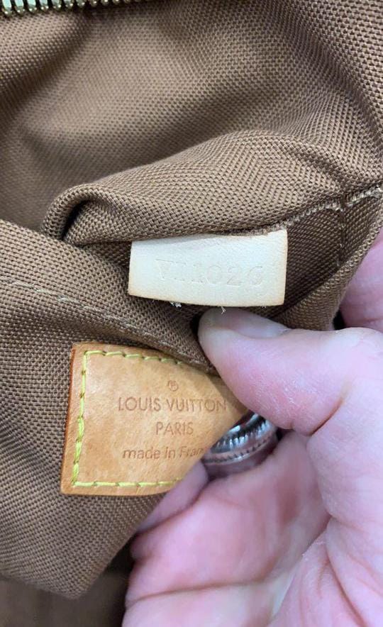 Louis Vuitton, Bags, Louis Vuitton Limited Edition Riveting Brown Gold  Monogram Leather Tote M440