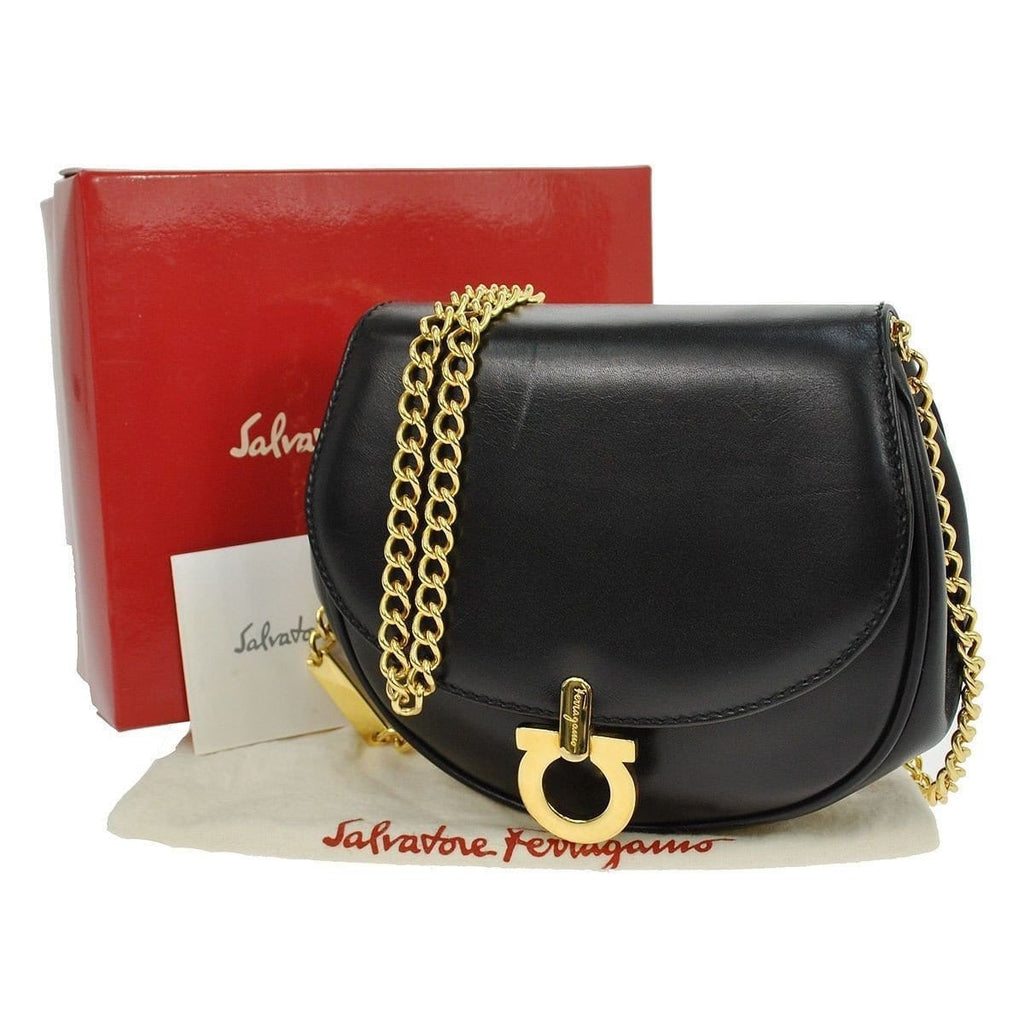 Salvatore Ferragamo Pre-Owned Gancini chain shoulder bag - Black