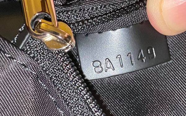 Louis Vuitton 3 Hangers Damier Graphite Garment Bag code