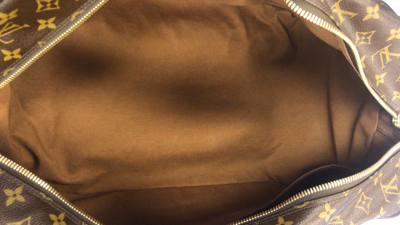 Sold at Auction: Louis Vuitton Eole 50 Damier Rolling Wheel Duffle Bag