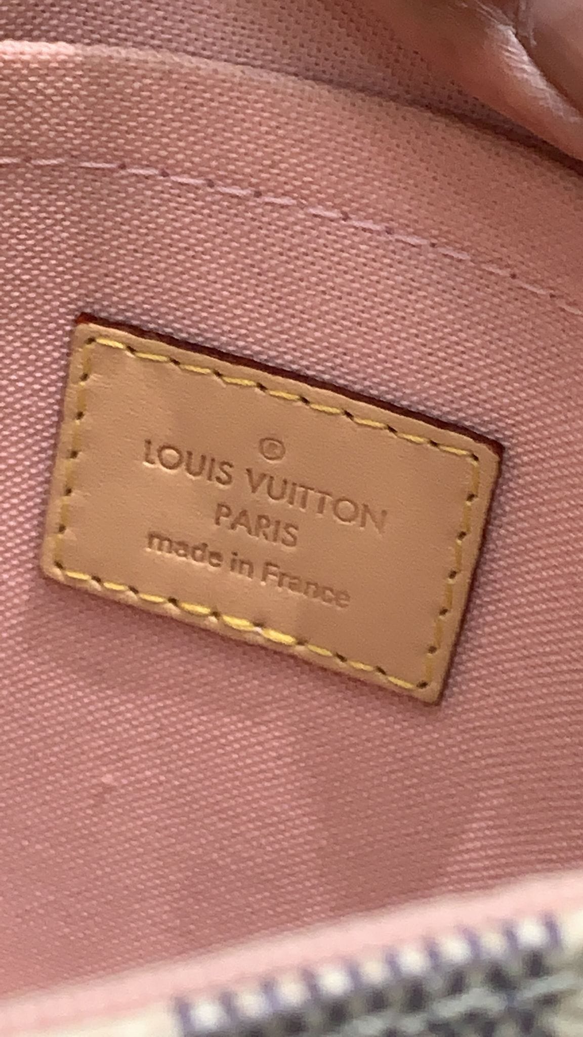 Authentic Louis Vuitton Croisette Damier Azur Cross Body Bag - The ICT  University