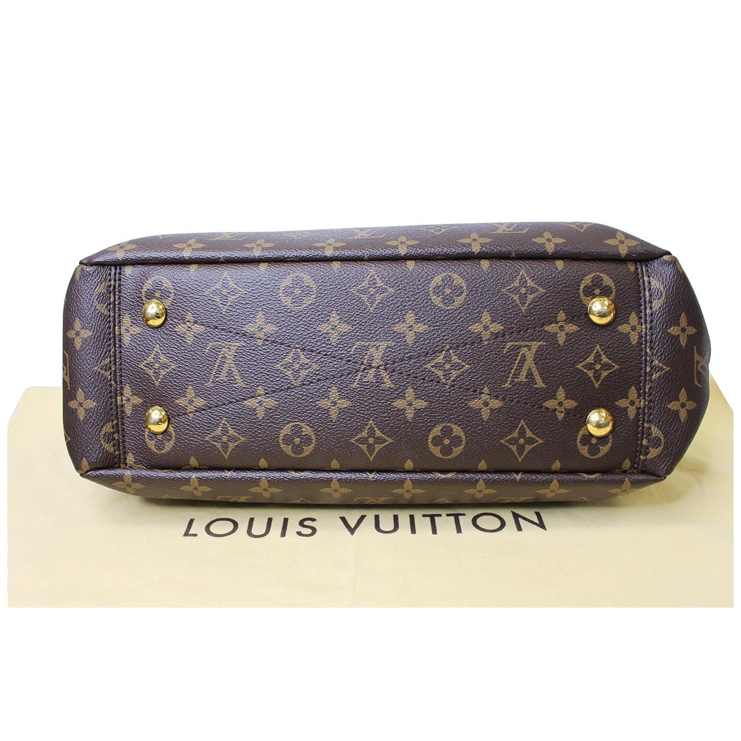Shop Louis Vuitton MONOGRAM Monogram Leather Pouches & Cosmetic Bags  (M46472) by Bellaris